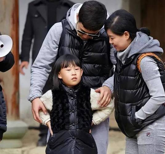 澳門研究生資料2025和小沈陽發(fā)文力挺女兒與小沈陽發(fā)文力挺女兒的視頻