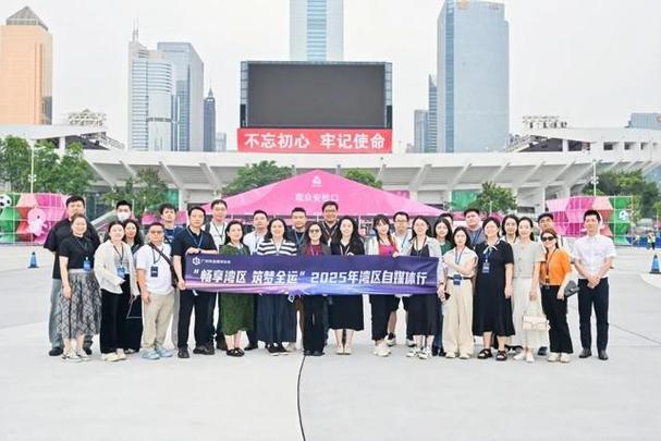 2025新澳門歷史開獎(jiǎng)查詢和騙兒子在白紙上簽字與