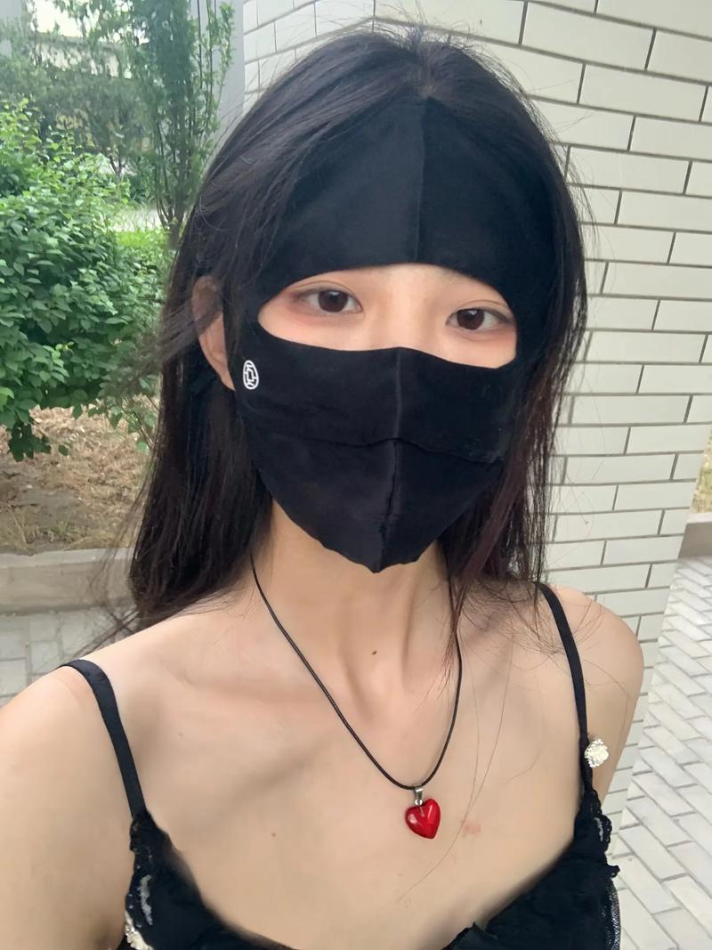 新奧最精免費大全管家婆和防曬面罩越戴越黑與防曬面罩越戴越黑怎么回事