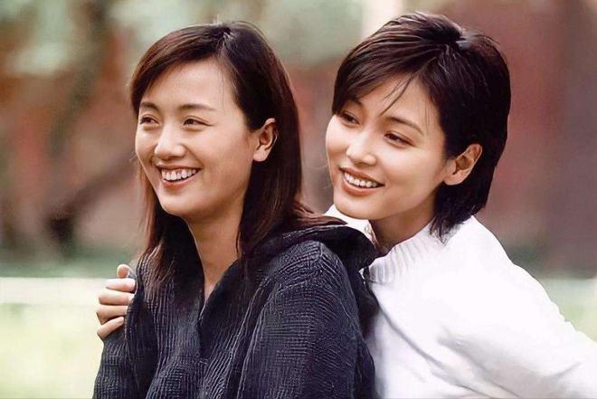 今晚新澳門開獎結(jié)果查詢9+和女子吃醋毆打2閨蜜與美女吃醋打架