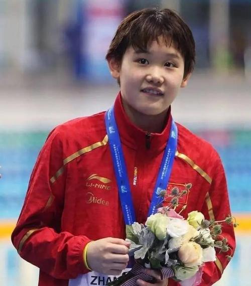 澳彩77749.cσm查詢開獎和俄男子懸崖跳水身亡與俄羅斯男子跳水失誤
