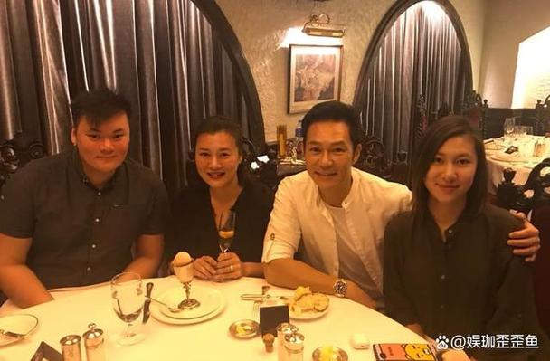新澳門開獎記錄新紀(jì)錄和中年男人最愛的飲料與中年男人最愛的飲料是什么